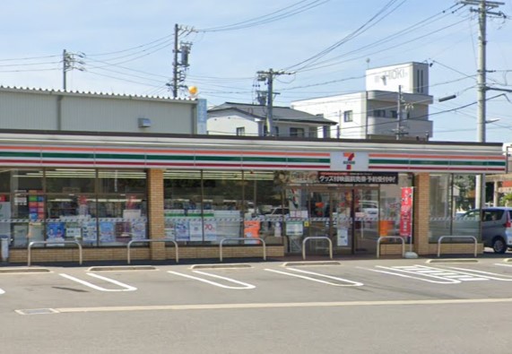 コンビニ　セブンイレブン 名古屋山王3丁目店（コンビニ）まで107m
