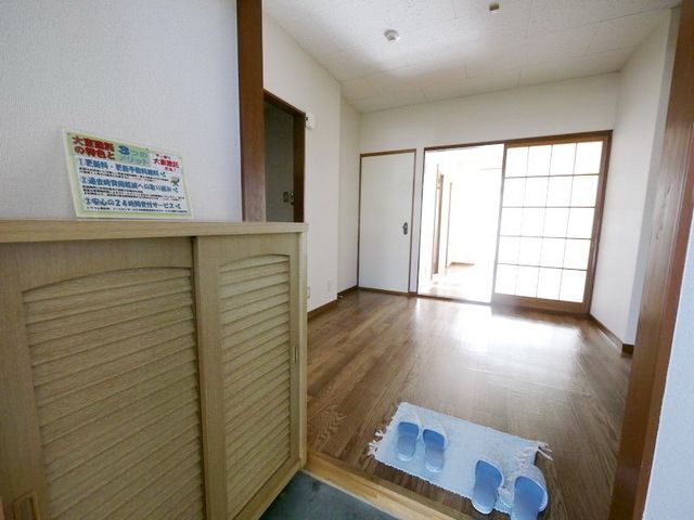 エルディム寿IIの玄関写真