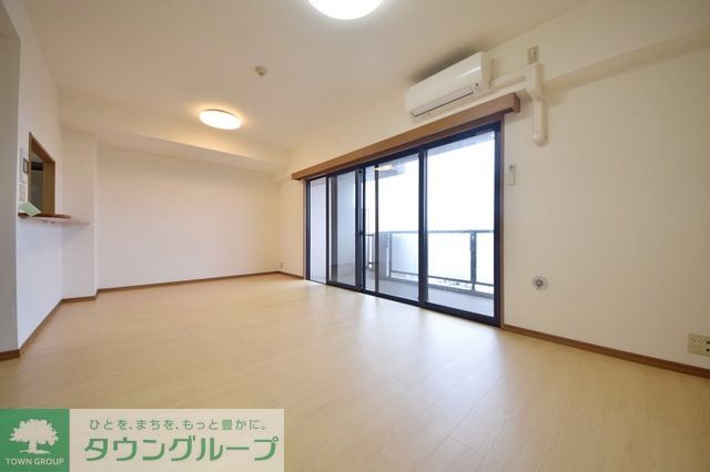 居室・リビング　お問合せはタウンハウジングまで！※現地待合わせ相談可能