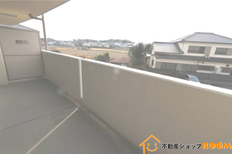 ＪＲ鹿児島本線 西牟田駅 徒歩64分 3階建 築20年の内装写真