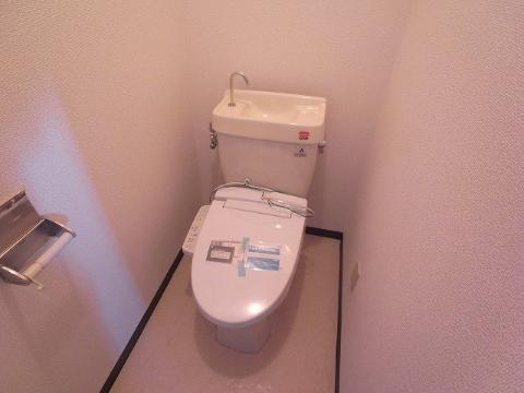 トイレ　シャワー付トイレ