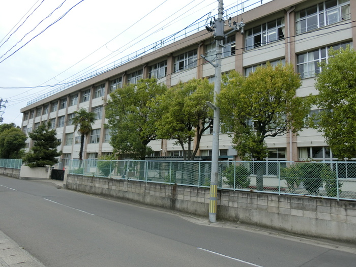 小学校　沖野小学校（小学校）まで512m