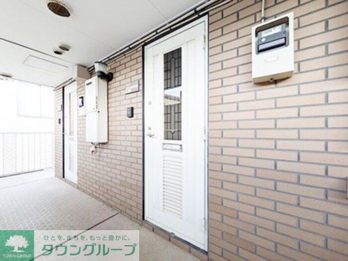 玄関　お問合せはタウンハウジングまで！※現地待合わせ相談可能