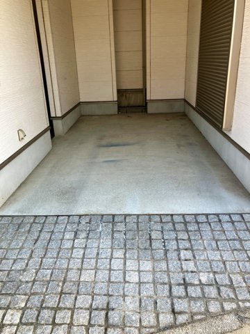 駐車場　敷地内駐車場ございます♪