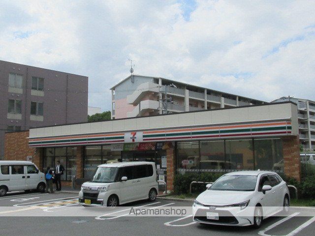 コンビニ　セブンイレブン（コンビニ）まで1391m