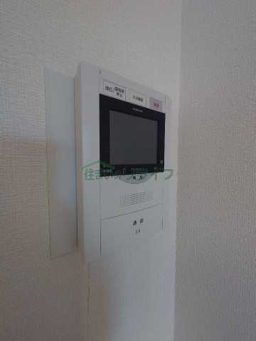セキュリティ　別間取り参考写真です。家具荷電は付いておりません。