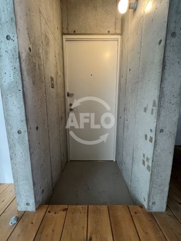 玄関　レキシントン・スクエア北堀江　玄関