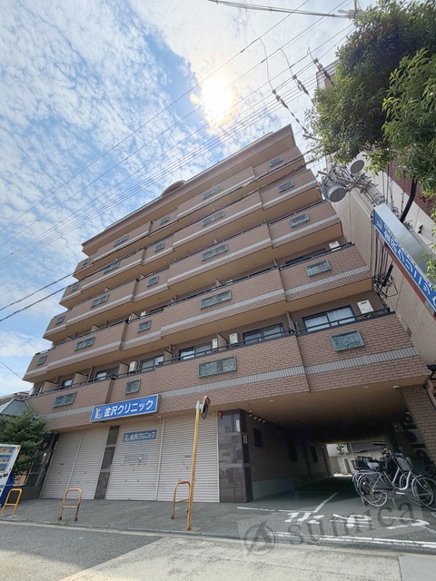 建物外観　便利な立地のマンションです♪♪