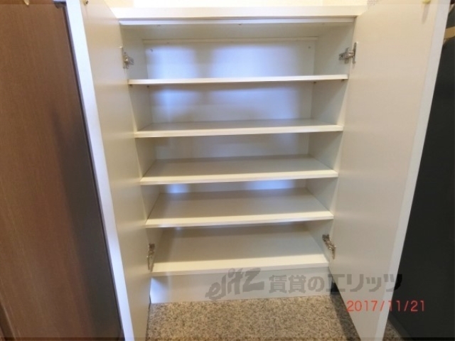 収納　下駄箱