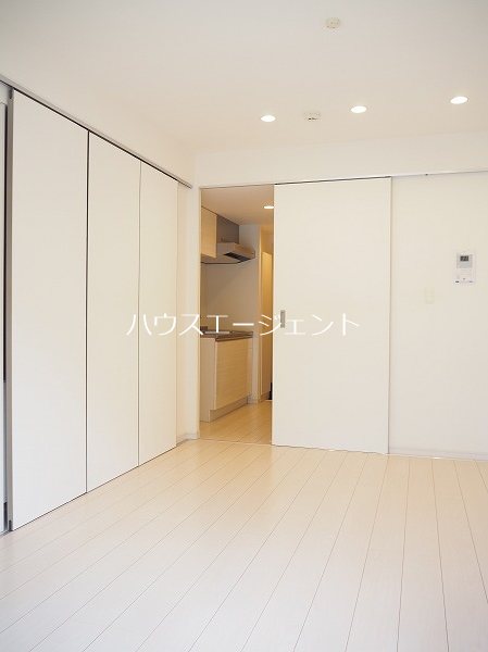 その他部屋・スペース　西向きのお部屋です。※参考画像