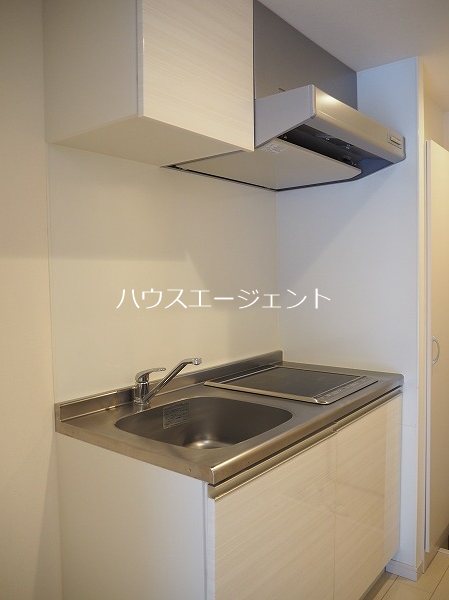 キッチン　2口IHコンロ付キッチン。※参考画像