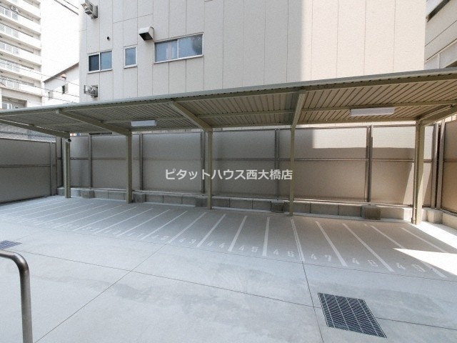 駐車場　駐輪場