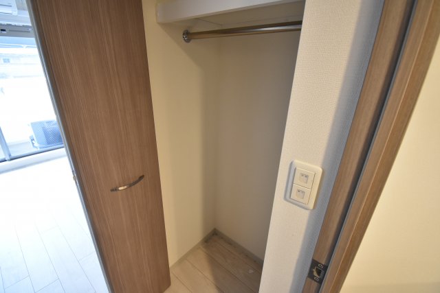プレサンス南森町駅前の内装写真