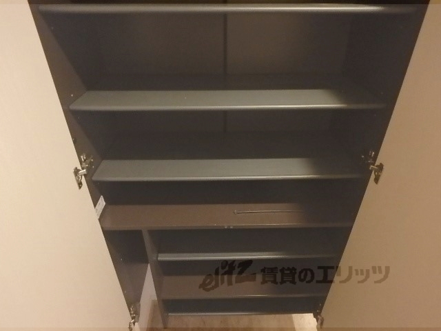 収納　下駄箱