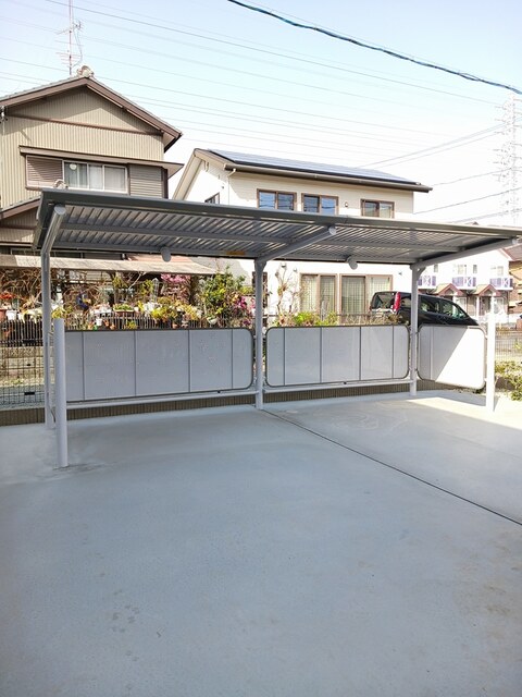 ＪＲ東海道本線 高塚駅 バス乗車時間：18分 最寄りバス停で下車 徒歩11分 2階建 築2年のその他写真