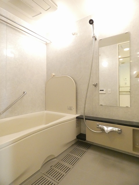 バス・シャワールーム　バス※別部屋参考写真