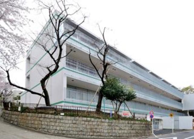 小学校　品川区立第三日野小学校（小学校）まで792m