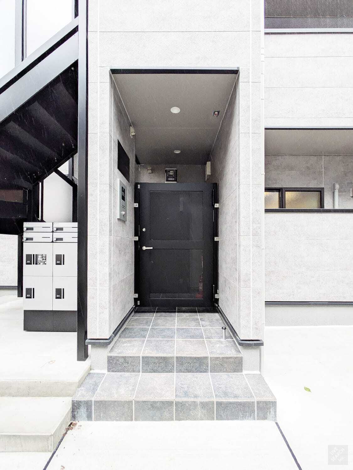 エントランス　建物の内部です