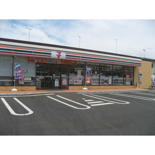 コンビニ　セブンイレブン伊勢原板戸店（コンビニ）まで401m