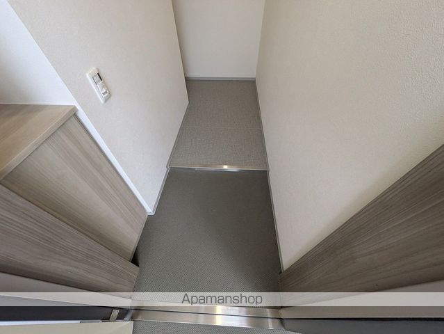 広島電鉄江波線 舟入町駅 徒歩4分 10階建 築1年の玄関写真