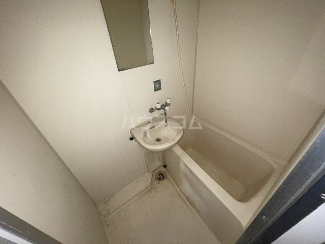 サリエンテSIビルの風呂写真