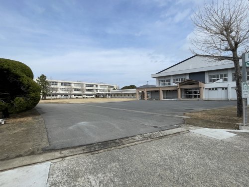 中学校　白子町立白子中学校（中学校）まで1916m