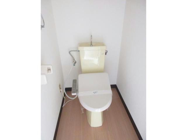 石川マンション5のトイレ写真