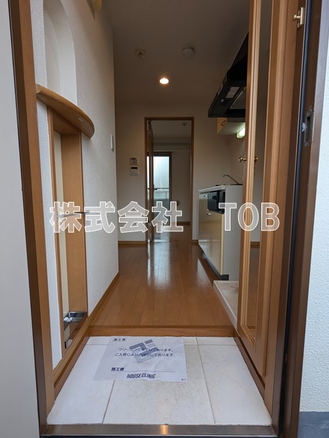 玄関　※別号室参考写真※