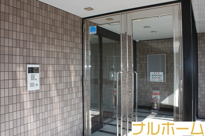 地下鉄谷町線 平野駅 徒歩2分 9階建 築31年の外観写真