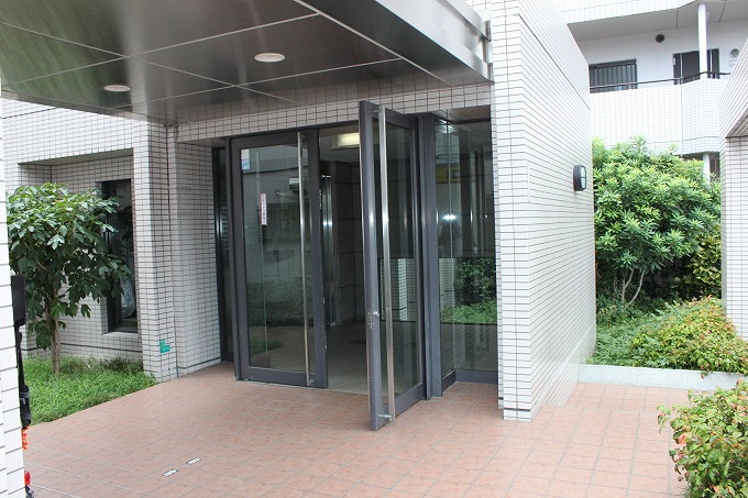 地下鉄谷町線 平野駅 徒歩10分 6階建 築11年の外観写真
