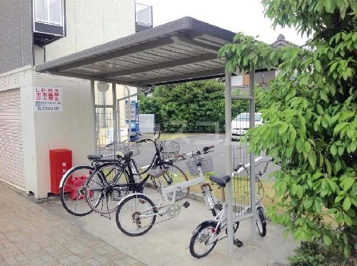 レオパレスSUGIYAMAIIIの外観写真