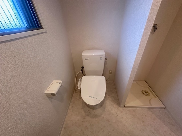 CASSIA塚本のトイレ写真