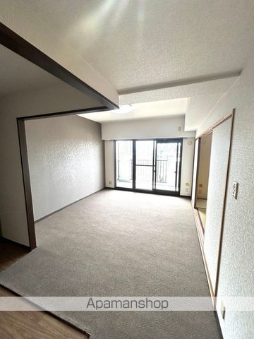 藤和シティコープ知立西町の居間写真