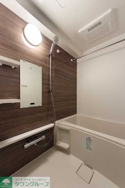 バス・シャワールーム　※写真は同タイプ住戸です。