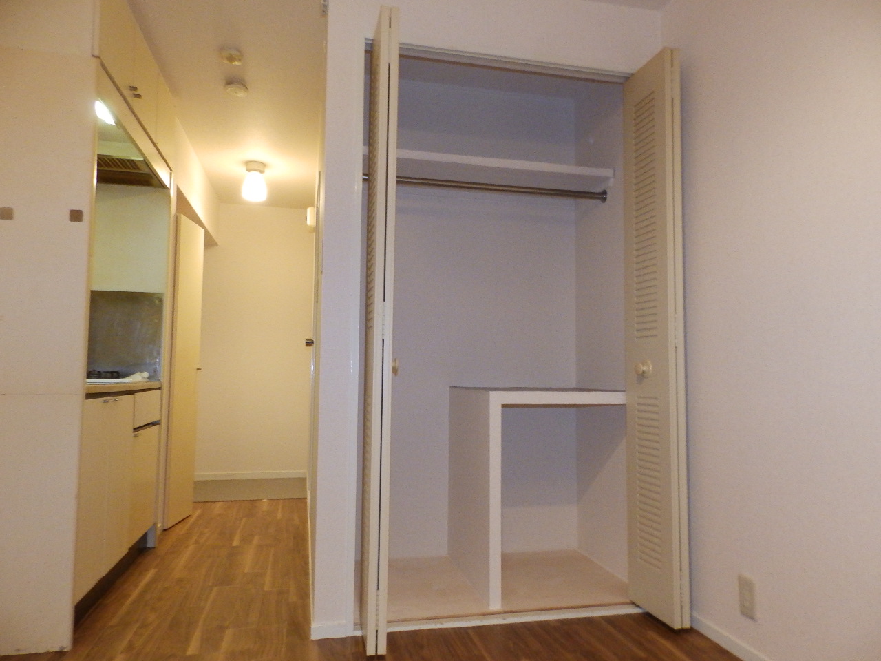収納　クローゼット