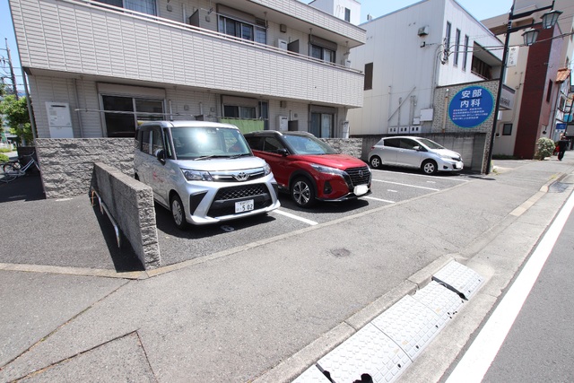 駐車場　敷地内駐車場（西側）