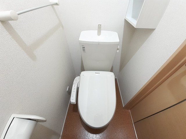 トイレ　ゆったりとした空間のトイレです