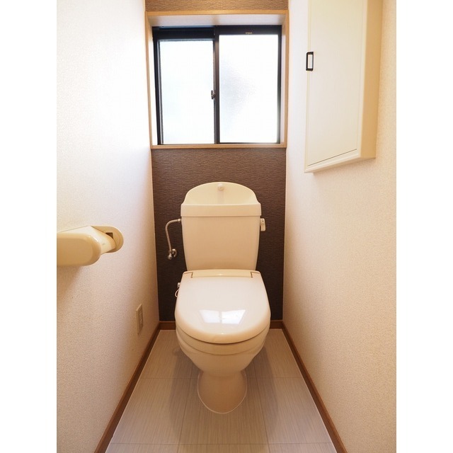 メゾン・ミナトのトイレ写真