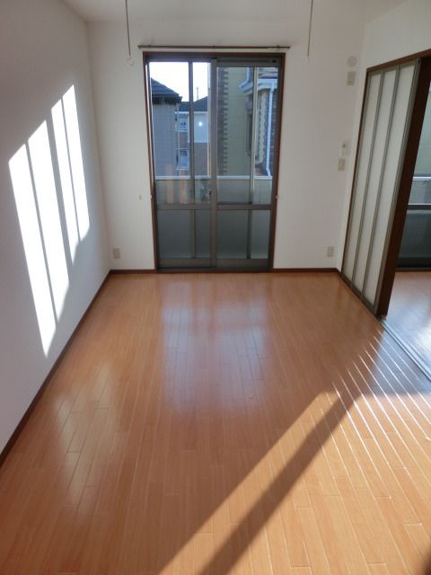 ピアリIVの内装写真