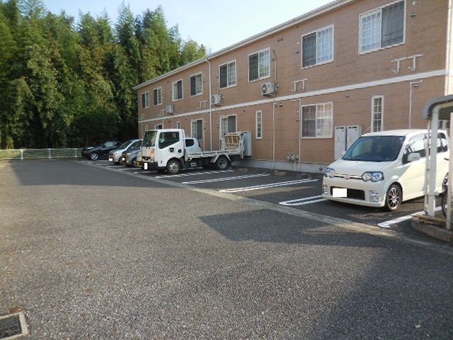 駐車場　駐車スペースもあります