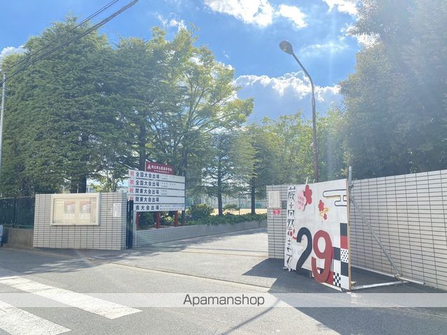 高校・高専　埼玉県立蕨高等学校（高校・高専）まで2723m