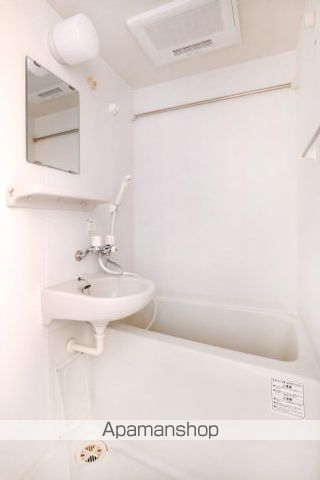 ＪＲ山手線 五反田駅 徒歩11分 14階建 築21年の風呂写真