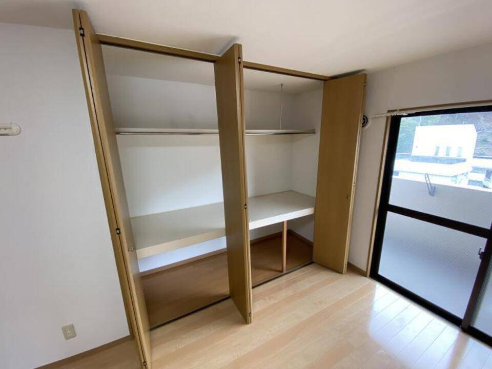 収納　クローゼット
