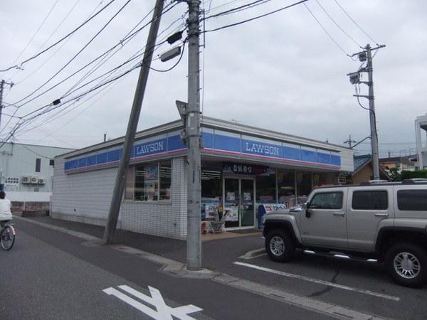 コンビニ　ローソン（コンビニ）まで200m