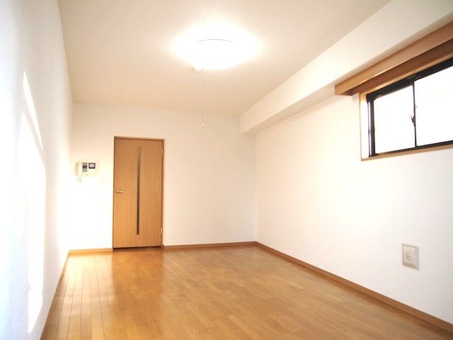 居室・リビング　きれいなお部屋