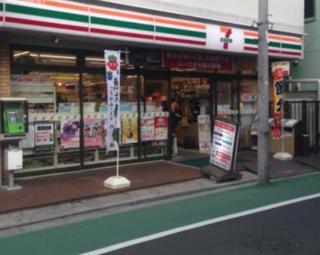 コンビニ　セブンイレブン板橋清水町店（コンビニ）まで515m