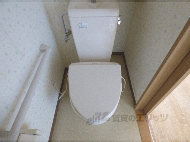 シャン・ド・フルール仰木の里のトイレ写真