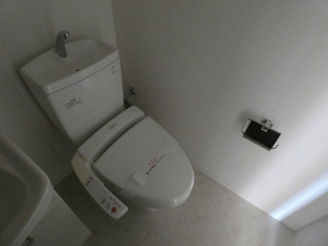 レジディア横濱戸部のトイレ写真