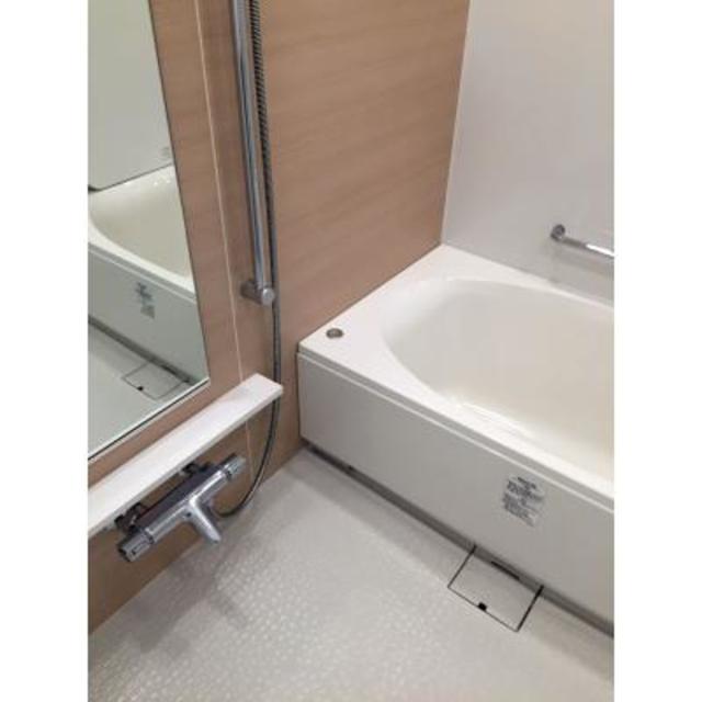 バス・シャワールーム　※写真は同タイプ住戸です。