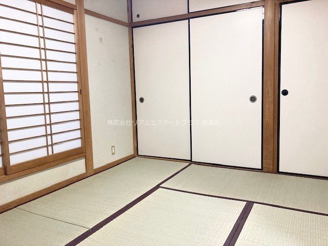 高島市新旭町太田貸家の内装写真